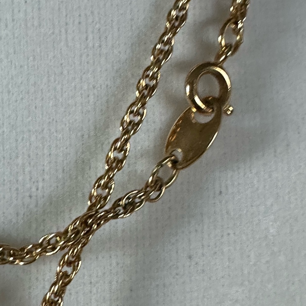 Avon Gold Tone Necklace with Blue Pendant and Faux Pearl - Picture 5 of 8